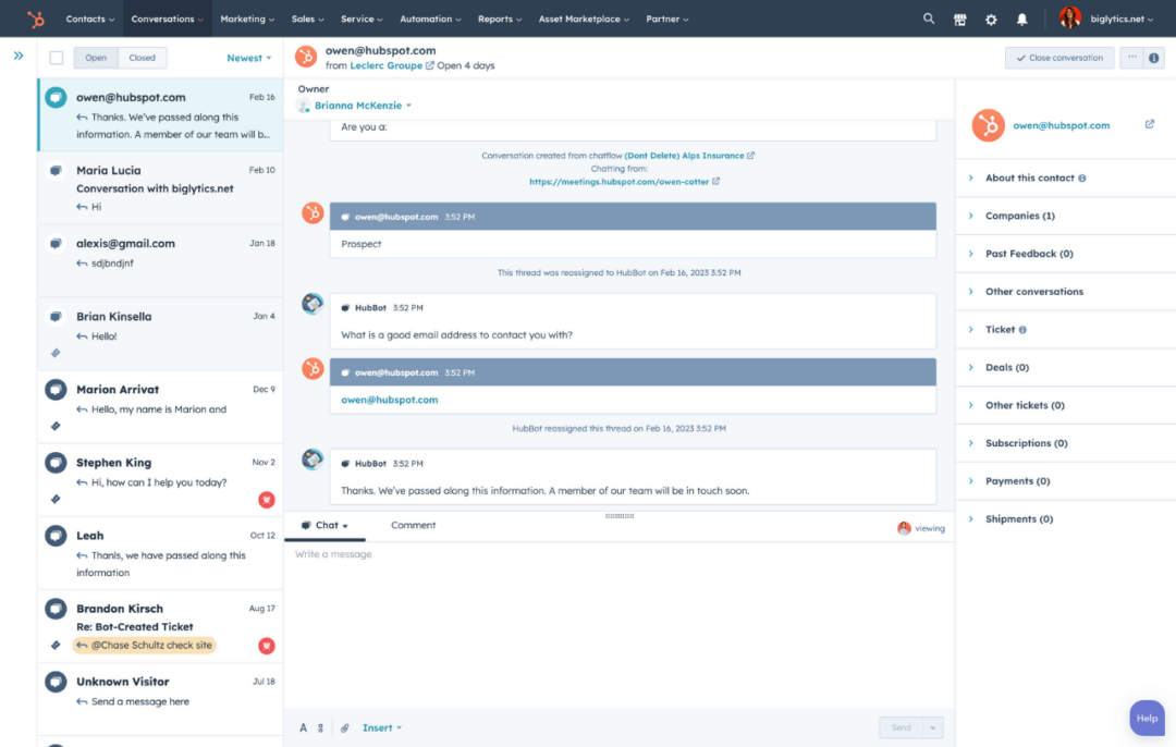 Top 12 Live Chat Software to Improve Your Customer Support
